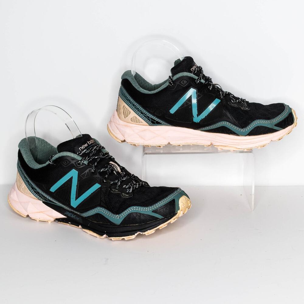 New Balance Women's 910 v3 Trail Running Shoes Hiking Blue Green Size 8 | AJ